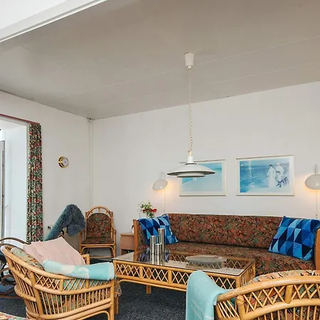 度假居 4 Person In Hejls